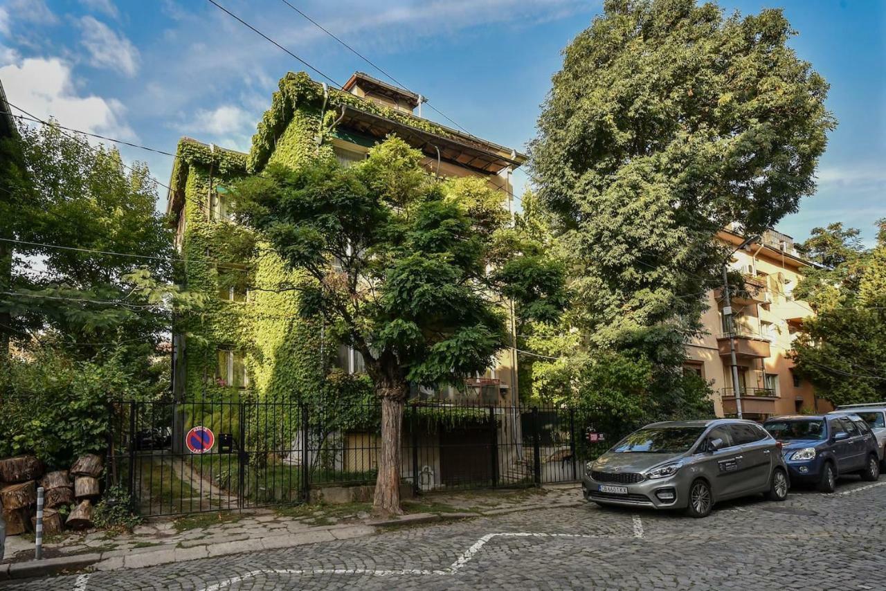 The Ivy House - A Cozy Attic Near The City Center By Flat Mаnager Sofia Exterior photo